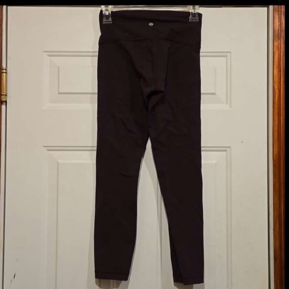 Lululemon High Times Pant- Black Cherry Size 6 - Picture 8 of 11